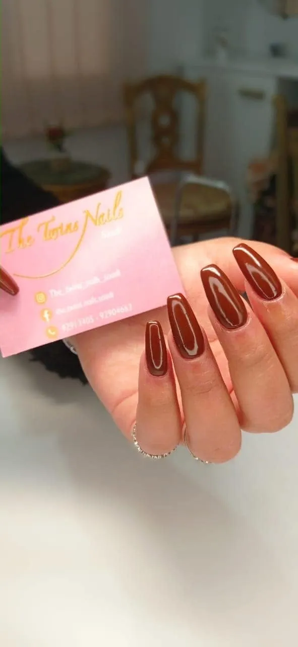 The Twins Nails Saadi (1)